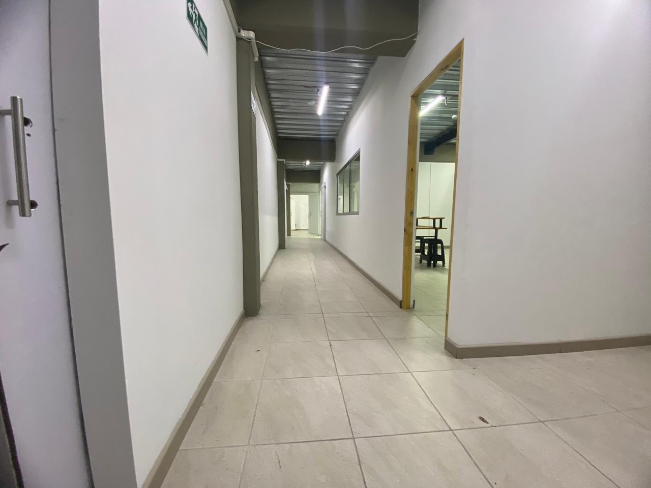 Local comercial u oficinas en arriendo itagui