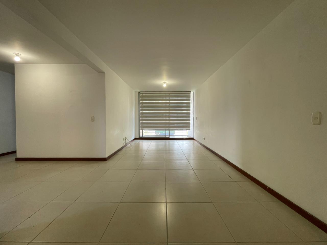 Apartamento en arriendo poblado